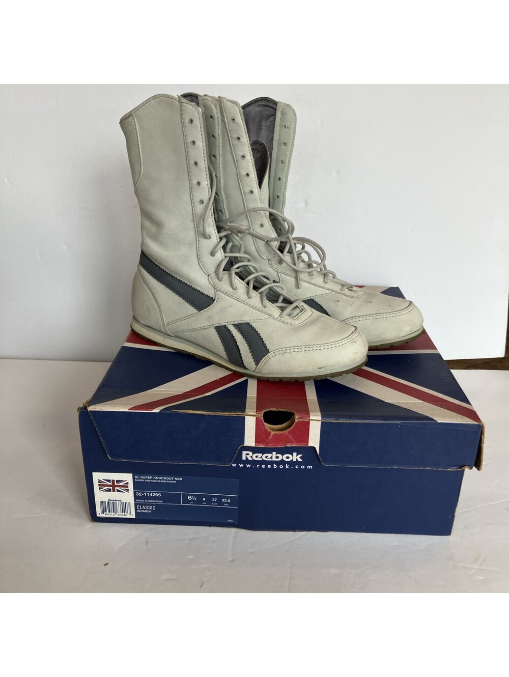 Vintage Y2K Women's Reebok Cl Super Knockout Grey Boxing Shoe Size 6.5 “Rare”